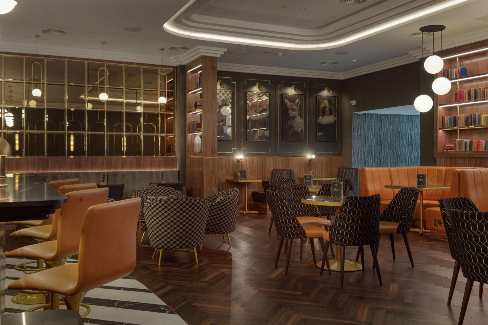 Hilton Отель 4*